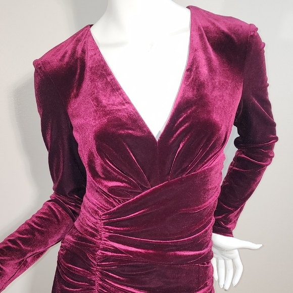 Vince Camuto Rich Burgundy Velvet Long Sleeve Dress - Picture 3 of 11